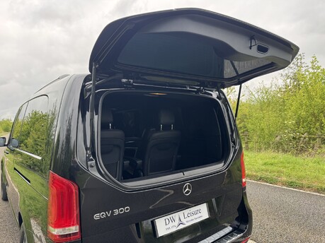 Mercedes-Benz Eqv EQV 300 Sport Premium Auto Electric 7 SEATER/STARLIGHT ROOF/VIP SEATS 41