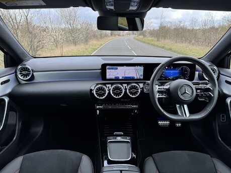 Mercedes-Benz A Class A250e AMG Line Premium Auto Petrol Hybrid 15KWH REVERSE CAM/PARKTRONIC/NAV 7