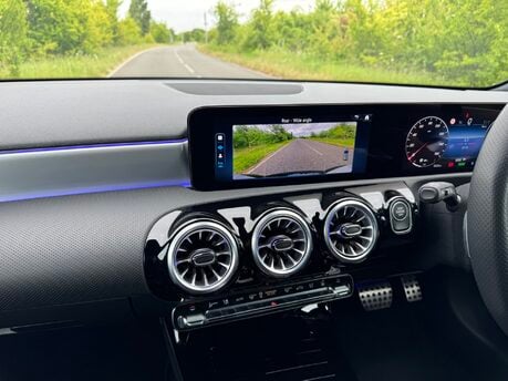 Mercedes-Benz A Class A250e AMG Line Premium Auto Petrol Hybrid 15KWH REVERSE CAM/PARKTRONIC/NAV 2