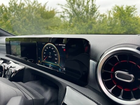 Mercedes-Benz A Class A35 AMG 4Matic Auto Petrol REVERSE CAMERA/SAT NAV 16