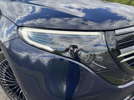 Mercedes-Benz EQC EQC 400 4M AMG Line Premium Plus Electric 80KWH Auto SUNROOF/360 CAM/VAT Q 35