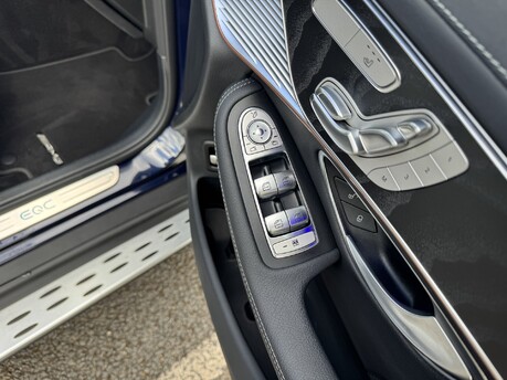 Mercedes-Benz EQC EQC 400 4M AMG Line Premium Plus Electric 80KWH Auto SUNROOF/360 CAM/VAT Q 23