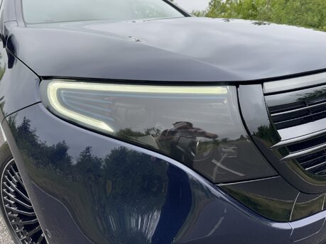 Mercedes-Benz EQC EQC 400 4M AMG Line Premium Plus Electric 80KWH Auto SUNROOF/360 CAM/VAT Q 34
