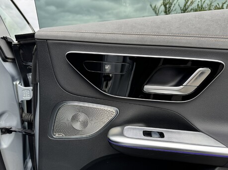 Mercedes-Benz EQE EQE 350+ 91KWH Exclusive Luxury Auto Electric PAN ROOF/DISTRONIC/HEADS UP 32