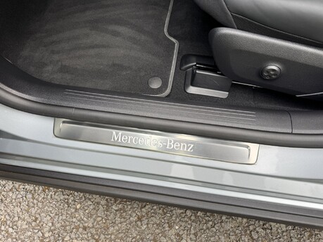 Mercedes-Benz EQE EQE 350+ 91KWH Exclusive Luxury Auto Electric PAN ROOF/DISTRONIC/HEADS UP 21
