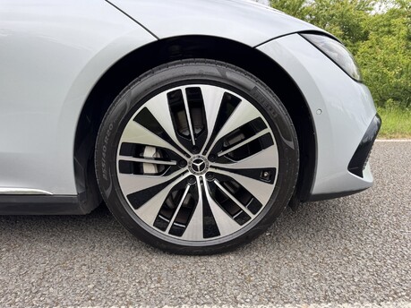 Mercedes-Benz EQE EQE 350+ 91KWH Exclusive Luxury Auto Electric PAN ROOF/DISTRONIC/HEADS UP 49