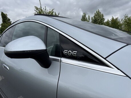 Mercedes-Benz EQE EQE 350+ 91KWH Exclusive Luxury Auto Electric PAN ROOF/DISTRONIC/HEADS UP 44