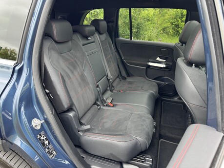 Mercedes-Benz EQB EQB 300 66KWH 4Matic AMG Line Premium Auto Electric 7 SEATER/PAN ROOF/NAV 24