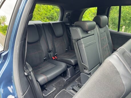 Mercedes-Benz EQB EQB 300 66KWH 4Matic AMG Line Premium Auto Electric 7 SEATER/PAN ROOF/NAV 25