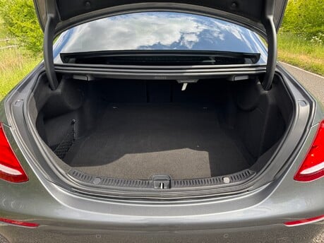 Mercedes-Benz E Class E220 D SE Premium Plus Auto Diesel PAN ROOF, DIGITAL DASH, 360 CAMERA 29