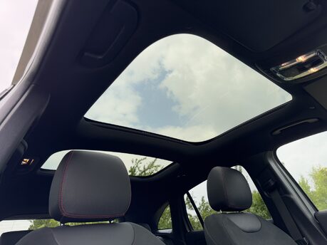 Mercedes-Benz EQA EQA 250 66KWH AMG Line Premium Auto Electric PAN ROOF/PARKTRONIC/SAT NAV 15