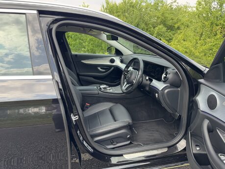 Mercedes-Benz E Class E220 D SE Auto Diesel Estate DIGITAL DASH/PARKTRONIC/LEATHER/SAT NAV 6