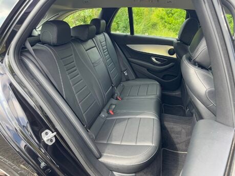 Mercedes-Benz E Class E220 D SE Auto Diesel Estate DIGITAL DASH/PARKTRONIC/LEATHER/SAT NAV 23
