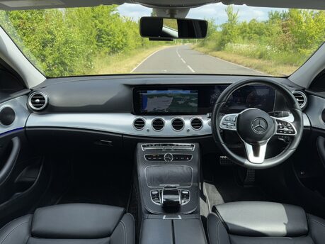 Mercedes-Benz E Class E220 D SE Auto Diesel Estate DIGITAL DASH/PARKTRONIC/LEATHER/SAT NAV 7