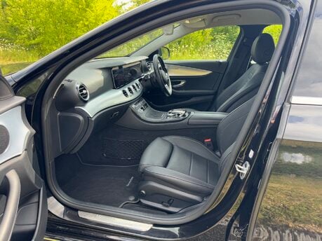 Mercedes-Benz E Class E220 D SE Auto Diesel Estate DIGITAL DASH/PARKTRONIC/LEATHER/SAT NAV 8