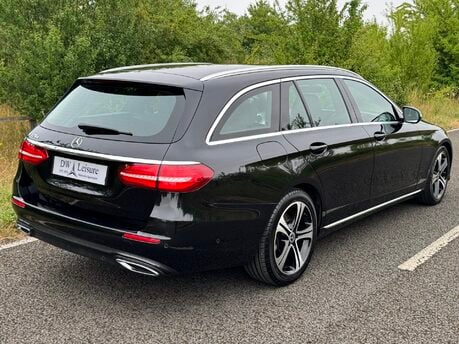Mercedes-Benz E Class E220 D SE Auto Diesel Estate DIGITAL DASH/PARKTRONIC/LEATHER/SAT NAV 5