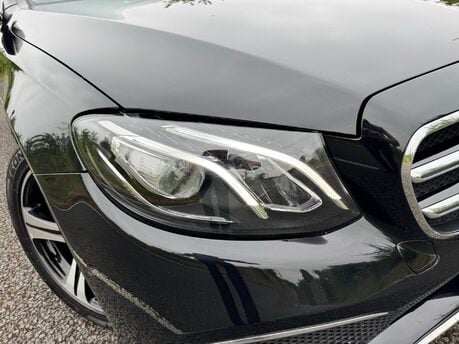 Mercedes-Benz E Class E220 D SE Auto Diesel Estate DIGITAL DASH/PARKTRONIC/LEATHER/SAT NAV 30