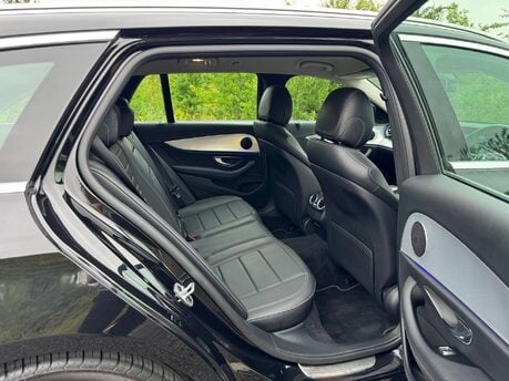 Mercedes-Benz E Class E220 D SE Auto Diesel Estate DIGITAL DASH/PARKTRONIC/LEATHER/SAT NAV 22