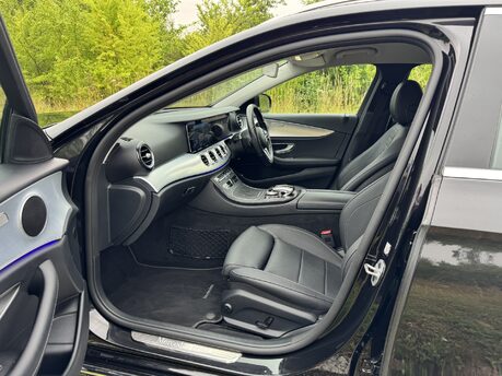 Mercedes-Benz E Class E220 D SE Auto Diesel Estate DIGITAL DASH/PARKTRONIC/LEATHER/SAT NAV 8
