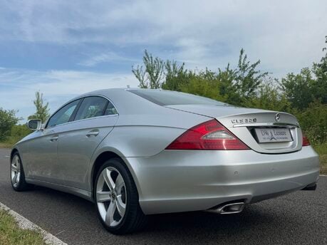 Mercedes-Benz CLS CLS 320 CDI Coupe Auto Diesel PARKTRONIC, COMAND NAV/FULL LEATHER 27
