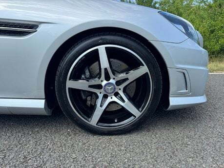 Mercedes-Benz SLK SLK 250 D AMG Sport Convertible Auto Diesel ULEZ COMPLIANT/SATNAV/AIR SCARF 37