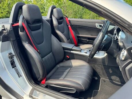 Mercedes-Benz SLK SLK 250 D AMG Sport Convertible Auto Diesel ULEZ COMPLIANT/SATNAV/AIR SCARF 3