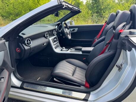 Mercedes-Benz SLK SLK 250 D AMG Sport Convertible Auto Diesel ULEZ COMPLIANT/SATNAV/AIR SCARF 15