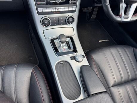 Mercedes-Benz SLK SLK 250 D AMG Sport Convertible Auto Diesel ULEZ COMPLIANT/SATNAV/AIR SCARF 21