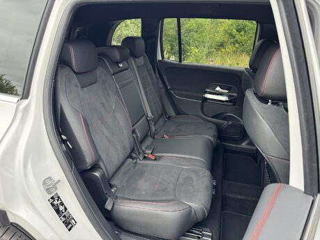 Mercedes-Benz GLB GLB 200 MHEV AMG Line Premium Auto Petrol 7 SEATER/PARKTRONIC/SAT NAV 23