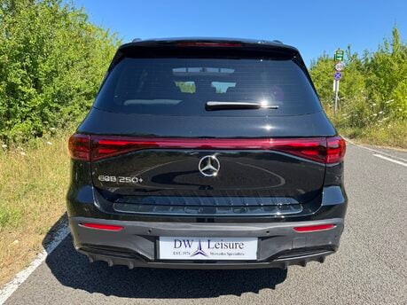 Mercedes-Benz EQB EQB 250 + 70KWH AMG Line Premium Plus Auto Electric 7 SEATER/PAN ROOF/VAT Q 31