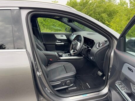 Mercedes-Benz EQA EQA 250 66KWH AMG Line Premium Auto Electric PAN ROOF/PARKTRONIC/SAT NAV 6