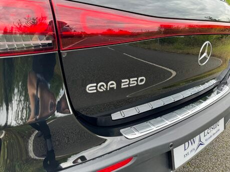 Mercedes-Benz EQA EQA 250 AMG Line Premium Plus Auto Electric PAN ROOF/MEMORY SEATS/HEADS UP 38