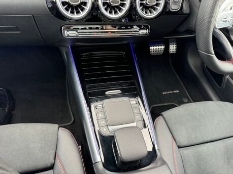 Mercedes-Benz EQA EQA 250 AMG Line Premium Plus Auto Electric PAN ROOF/MEMORY SEATS/HEADS UP 14