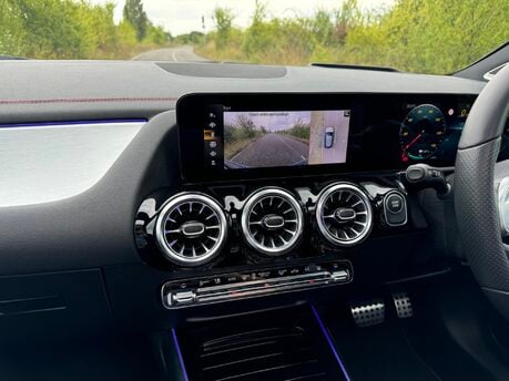 Mercedes-Benz EQA EQA 250 AMG Line Premium Plus Auto Electric PAN ROOF/MEMORY SEATS/HEADS UP 9