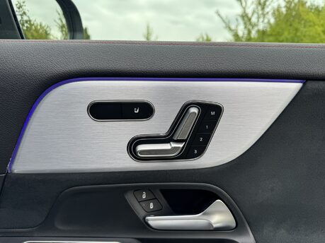 Mercedes-Benz EQA EQA 250 AMG Line Premium Plus Auto Electric PAN ROOF/MEMORY SEATS/HEADS UP 19