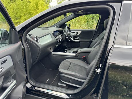 Mercedes-Benz EQA EQA 250 AMG Line Premium Plus Auto Electric PAN ROOF/MEMORY SEATS/HEADS UP 8