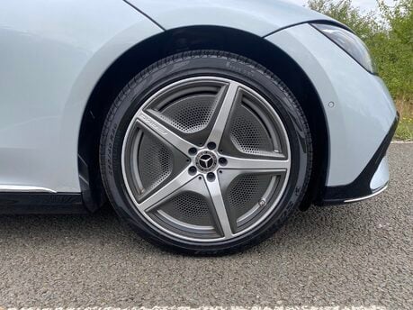 Mercedes-Benz EQE EQE 300 AMG Line Premium 90 KWH Auto Electric PAN ROOF/DISTRONIC PRO/SATNAV 42