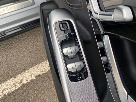 Mercedes-Benz EQE EQE 300 AMG Line Premium 90 KWH Auto Electric PAN ROOF/DISTRONIC PRO/SATNAV 20