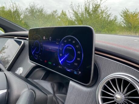 Mercedes-Benz EQE EQE 300 AMG Line Premium 90 KWH Auto Electric PAN ROOF/DISTRONIC PRO/SATNAV 24
