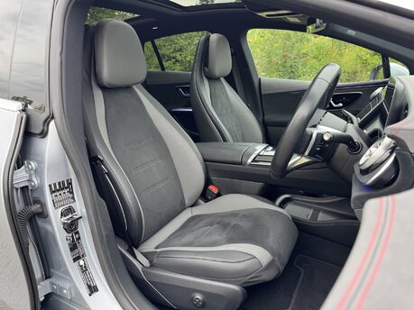 Mercedes-Benz EQE EQE 300 AMG Line Premium 90 KWH Auto Electric PAN ROOF/DISTRONIC PRO/SATNAV 3