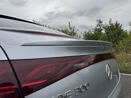 Mercedes-Benz EQE EQE 300 AMG Line Premium 90 KWH Auto Electric PAN ROOF/DISTRONIC PRO/SATNAV 42