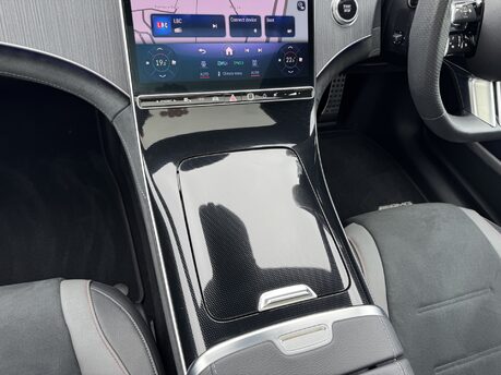 Mercedes-Benz EQE EQE 300 AMG Line Premium 90 KWH Auto Electric PAN ROOF/DISTRONIC PRO/SATNAV 16