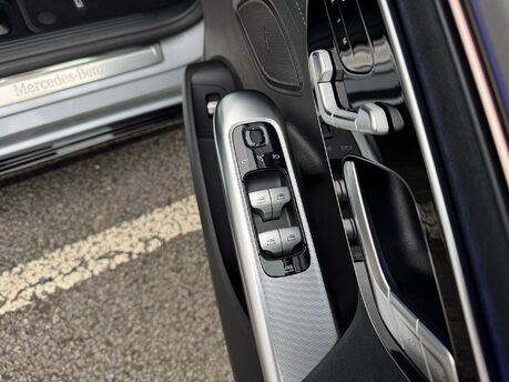 Mercedes-Benz EQE EQE 300 AMG Line Premium 90 KWH Auto Electric PAN ROOF/DISTRONIC PRO/SATNAV 20