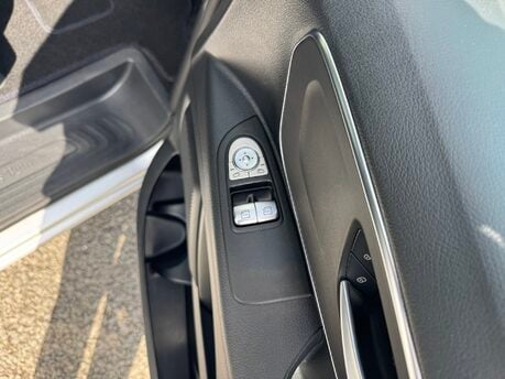 Mercedes-Benz Vito 119 CDI Tourer Select L3 Auto Diesel 9 SEATER/EX-LWB/PARKTRONIC/CAMERA 20