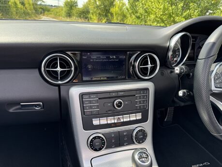 Mercedes-Benz SLC SLC 200 AMG Line Convertible Manual LEATHER/SAT NAV/REVERSE CAMERA 20