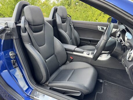 Mercedes-Benz SLC SLC 200 AMG Line Convertible Manual LEATHER/SAT NAV/REVERSE CAMERA 3