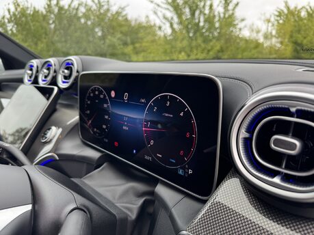 Mercedes-Benz GLC GLC 220 D MHEV 4Matic AMG Line Coupe Auto MEMORY SEATS/PARKTRONIC/SAT NAV 3
