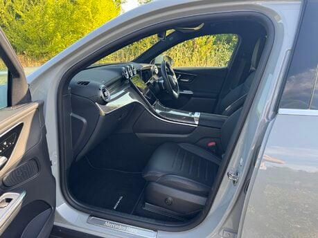 Mercedes-Benz GLC GLC 220 D MHEV 4Matic AMG Line Coupe Auto MEMORY SEATS/PARKTRONIC/SAT NAV 8