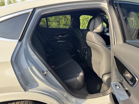 Mercedes-Benz GLC GLC 220 D MHEV 4Matic AMG Line Coupe Auto MEMORY SEATS/PARKTRONIC/SAT NAV 27