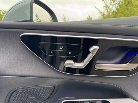 Mercedes-Benz GLC GLC 220 D MHEV 4Matic AMG Line Coupe Auto MEMORY SEATS/PARKTRONIC/SAT NAV 18